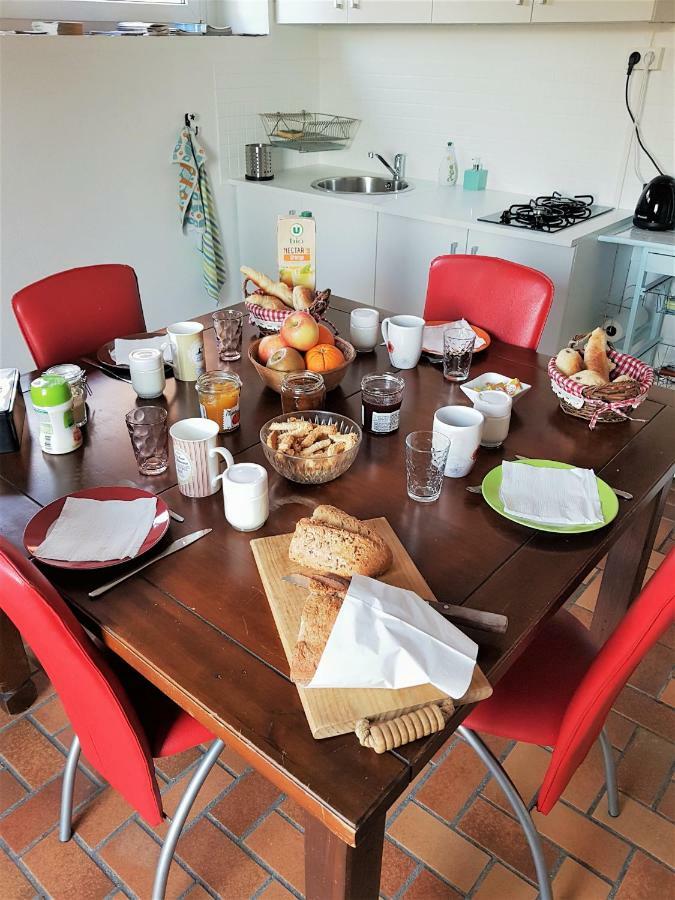 Отель Le Domaine Des Pres Lachambre Экстерьер фото